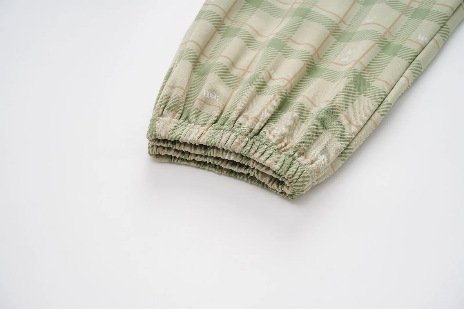 ElyraLux الخريف المرأة بيجامة طويلة الأكمام ملابس خاصة مع وسادة الصدر ملابس خارجية السراويل قطعتين مجموعات القطن Homewear دعوى Freeship