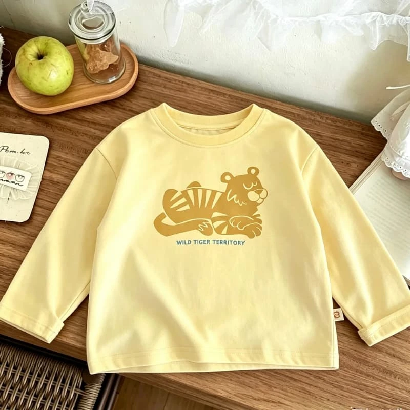 Fashion Clothing Round Neck Base Shirt Pure Cotton Wear Long-sleeved T Shirt Simple Versatile Tees For Baby Boys Girls Lovely