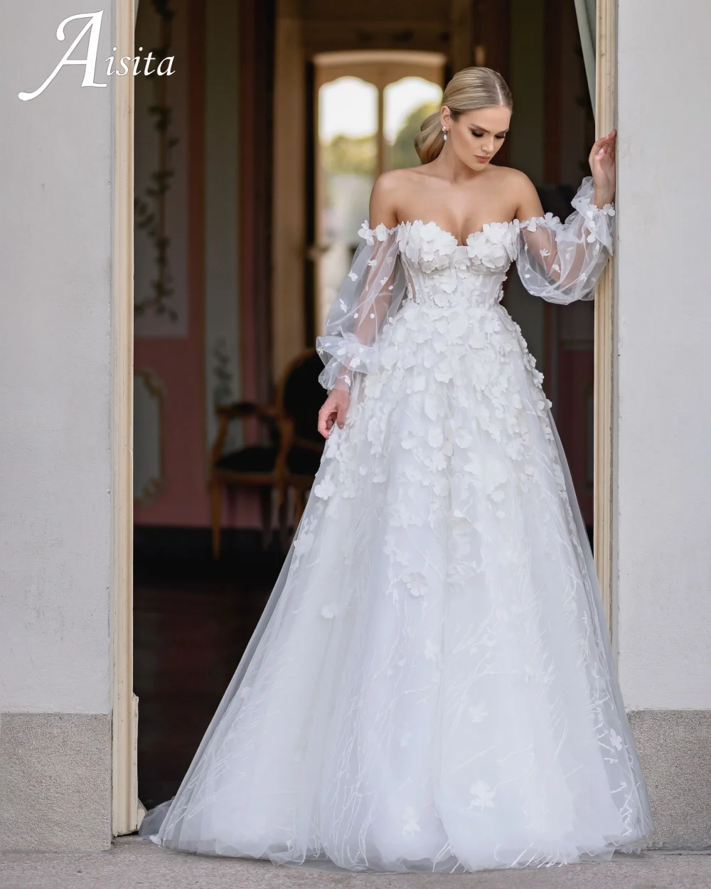 Vestidos de novia de lujo Línea A vestido de fiesta con forma de corazón apliques de tul sin hombros vestidos de novia de manga larga vestido de baile con tren