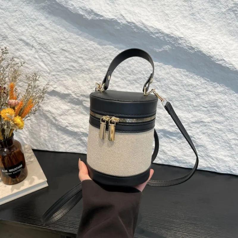 家族の外出用レザーおむつバッグ高級パリクラシックヴィンテージクラフトカジュアルクロスボディトートバッグ便利なママキッズアウトドアバッグ