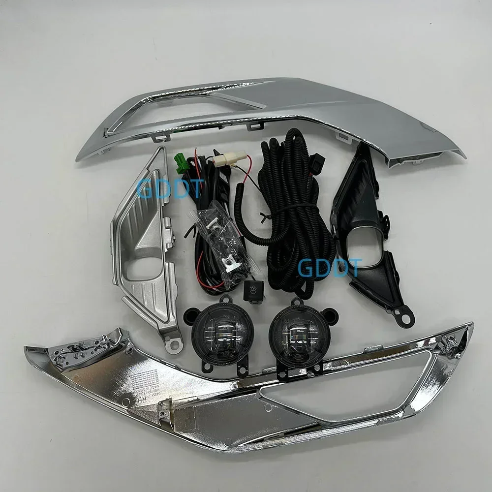 1 Set Fog Lamp Kit with Chrome Strip for Outlander 2023 Front Bumper Lamp Kit for New Outlander Front Clearance Light Kit