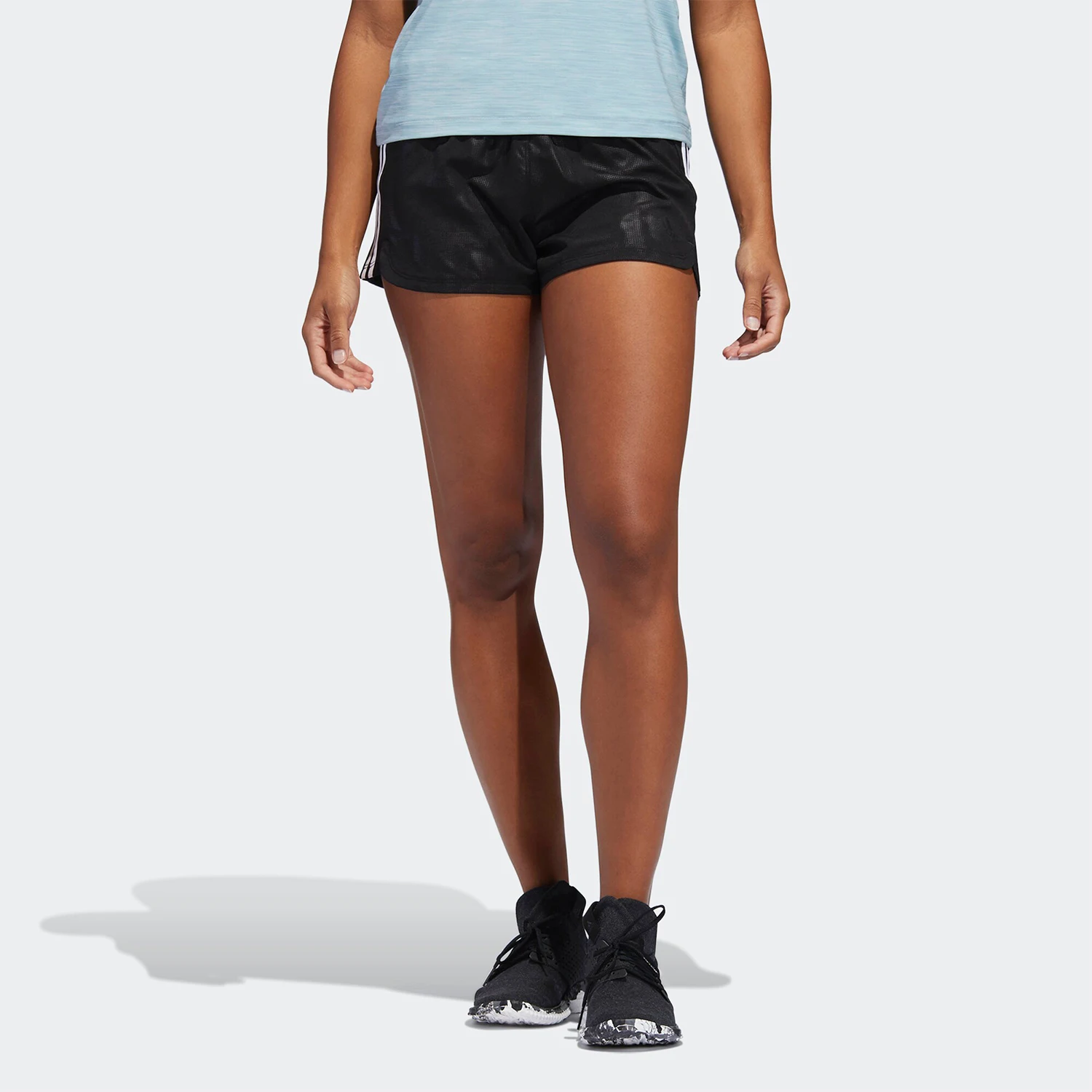 

Новые женские дышащие классические спортивные шорты Adidas Authentic DT1671