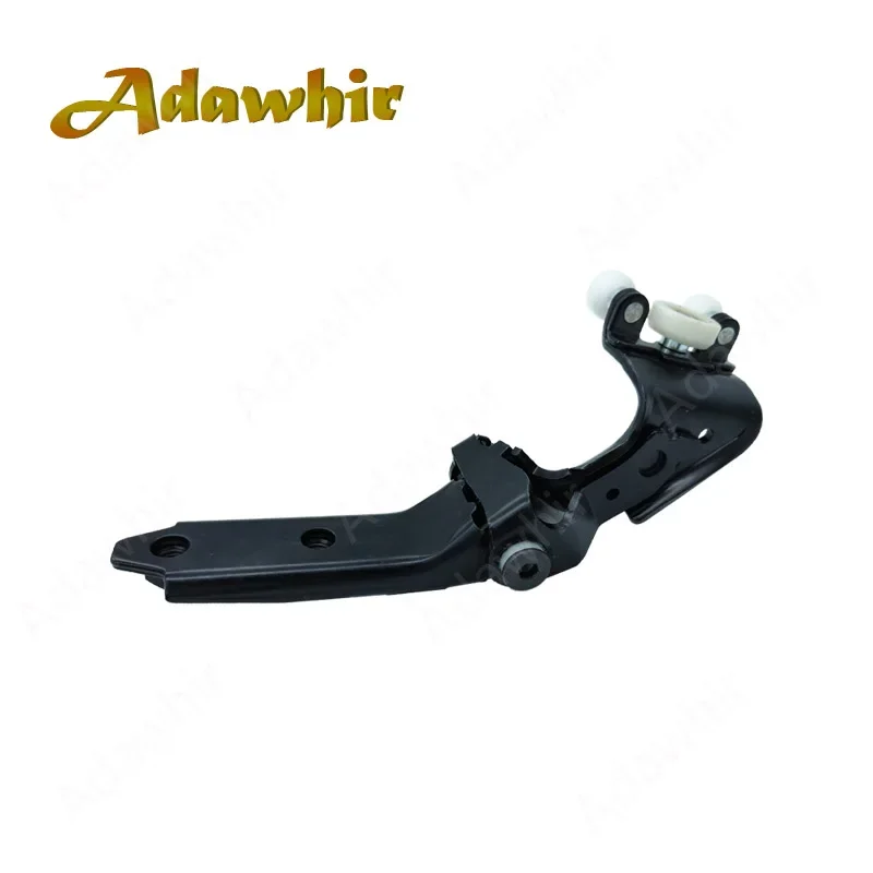 The Middle Hinge of The Right Sliding Door Is for The VWT5 T6 / T5 GP Transporter / Caravel / Multivan T6 7E0843336A Rail Pulley