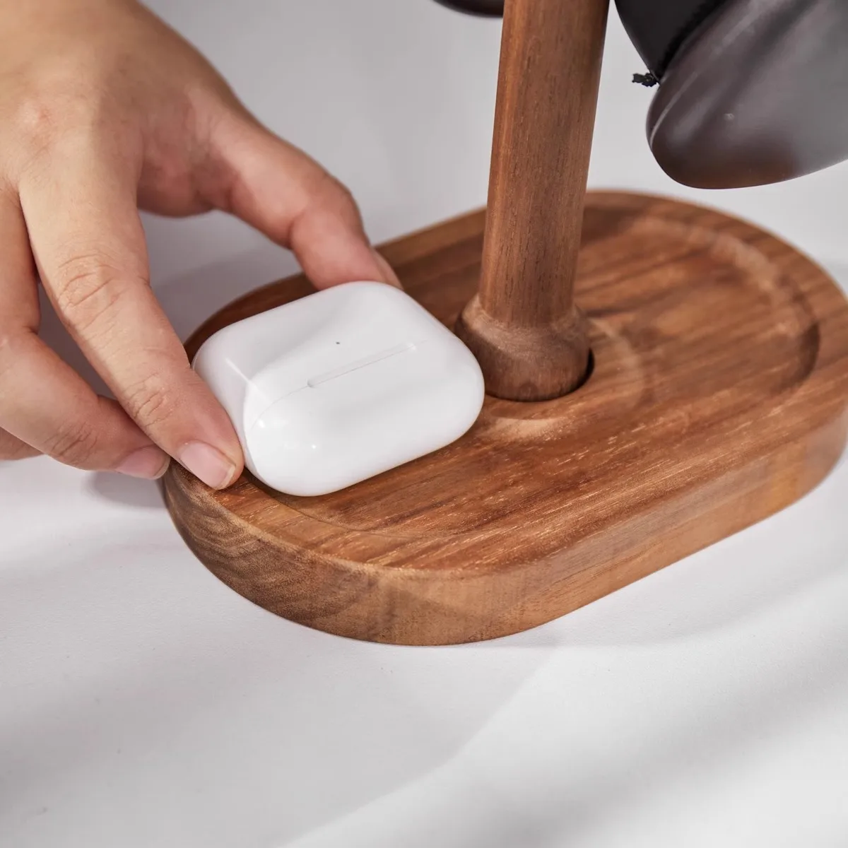 Soporte Universal para auriculares duales para Airpods Max, estante de exhibición de soporte para auriculares para juegos de escritorio de madera de nogal con Base estable