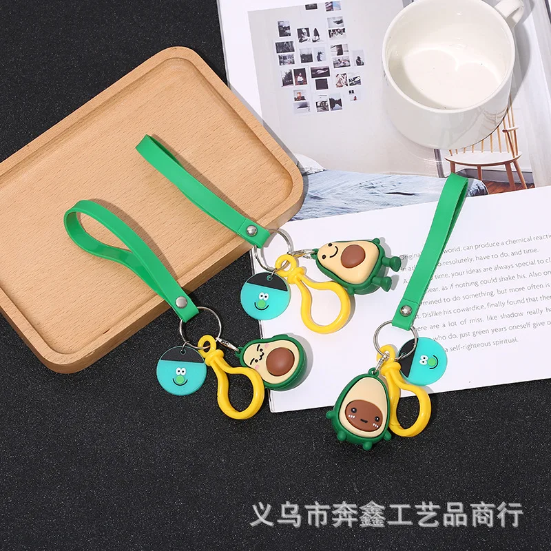 

miniso Keychain pendants, cartoon dolls, creative and cute children's small gifts, schoolbags, key chains