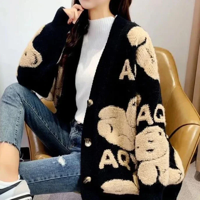 Long Knit Tops for Woman Graphic Black Winter Button Cardigan Cute Women\'s Sweater Kawaii V-neck Korean Fashion Crochet Luxury