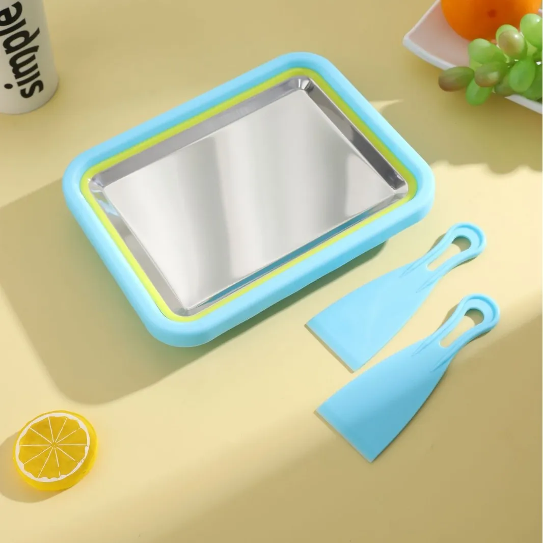 Самодельная машина для жареного льда. Машина для жареного йогурта своими руками. Бесплатная заглушка. Лоток для жареного льда. Лоток для замороженного йогурта с 2 маленькими лопаточками.