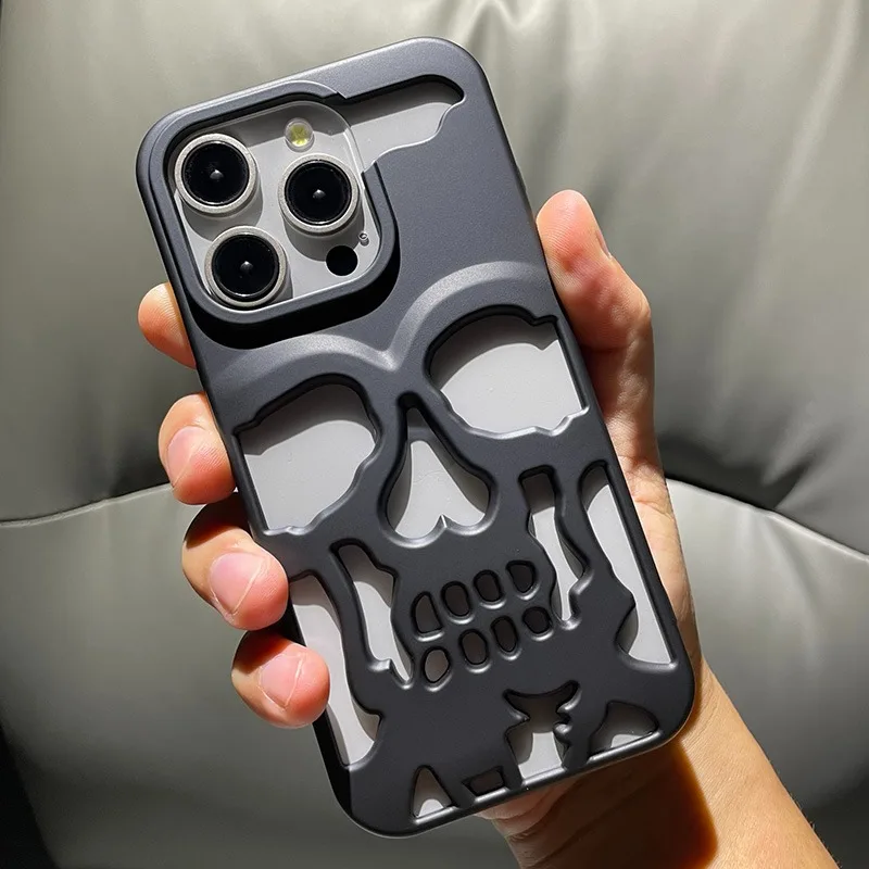 Coole Hohlraum-Wärmeableitungs-Handyhülle mit Totenkopf-Ghostface-Plattierung für iPhone 18 17 16 Pro Max 15 14 13, modische, schlanke Hülle – Detail 3
