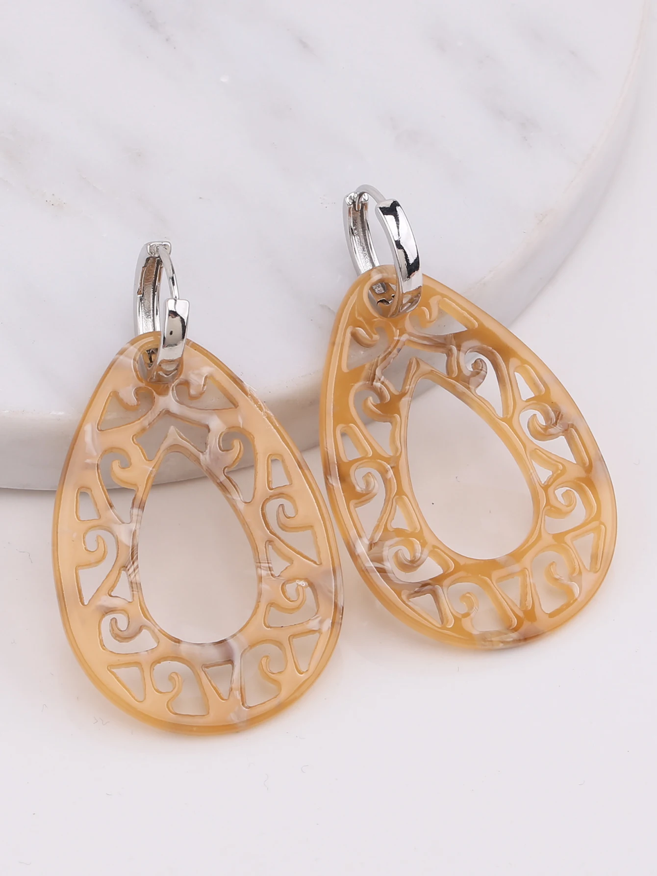 New HotSales luxury high quality big drop earrings for woman Dangle Earing Fine carving pattern Elegant Women Statement Earrings