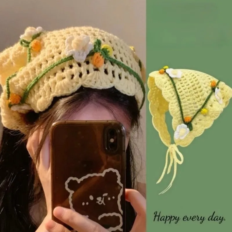 

Ladies' Spring&Summer Hand Hook Hollowed Out Lace Triangular Headscarf, Seaside Strap Knitted Three-Dimensional Flower Headscarf