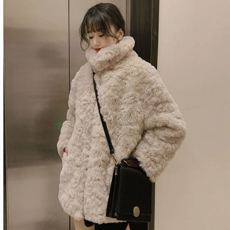 Imitation Rabbit Fur Medium Long Plush Jacket for Women's Winter Thick and Warm Women Clothing