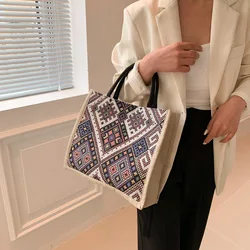 Borsa a mano stile etnico Borsa tote retrò Borsa a tracolla da donna Organizzatore per pendolari di grande capacità Cartella estiva alla moda femminile