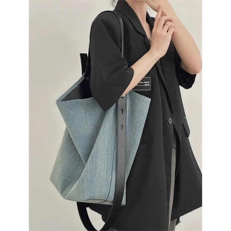

Retro Simplicity American Shoulder Bag for Student Girl Denim Fashion Versatile Large Capacity Shoulder Bag Chic Commuter Bag