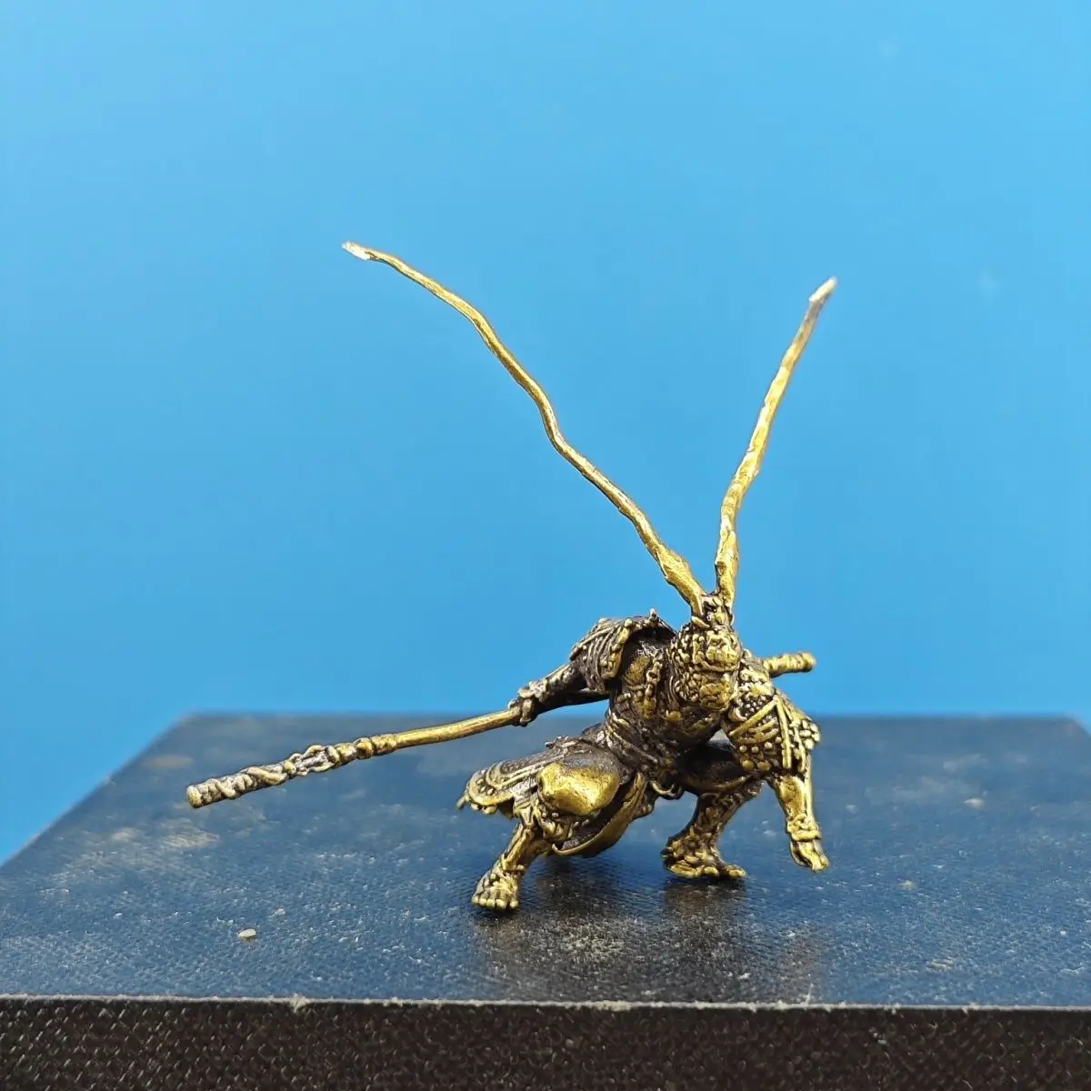 Brass ancient-style figure, scene, rockery, bonsai and strange stone decorative items featuring Sun Wukong and the Monkey King