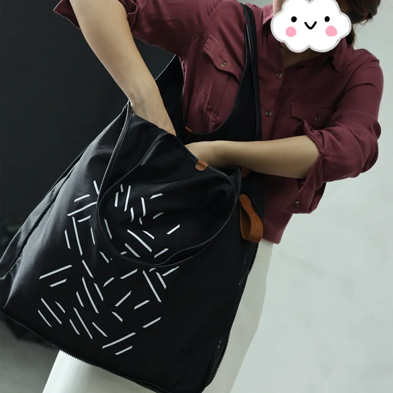 Women Oversize Anti-Crease Nylon Tote Female Casual Large Capacity Soft Single Shoudler Shopping Bag Black Color Original Design