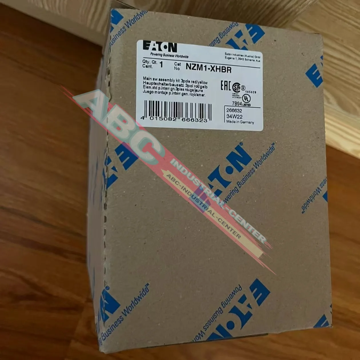 العلامة التجارية الجديدة DOP-B10S615 HMI تعمل باللمس