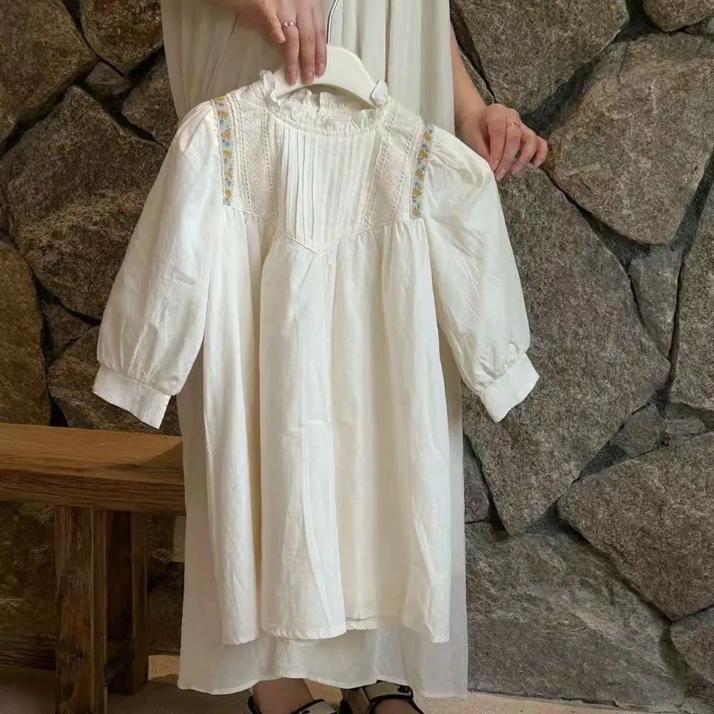 Girls Early Autumn French Vintage Niche Hepburn Style Pleated Stand Collar Puff Sleeve Dress Beige Casual Dress