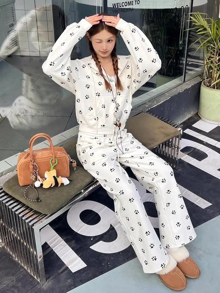 

Cute Anti-Aging Dog Paw Print Sweatshirt Set Women's Autumn Winter Korean Style Student Girl Running Casual Sports Two-Piece Set