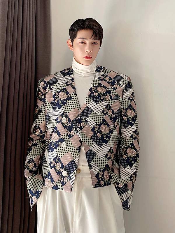 

Мужской пиджак с ретро-принтом, модный повседневный стиль, длинный рукав, застежка на четыре пуговицы, стандартный крой, для взрослых