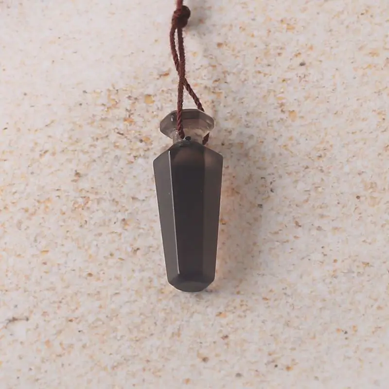 

Smoky Quartz Jewelry Natural Healing Crystal Healing Gemstone Bracelet for Men And Women 31x12x10mm-4.7g