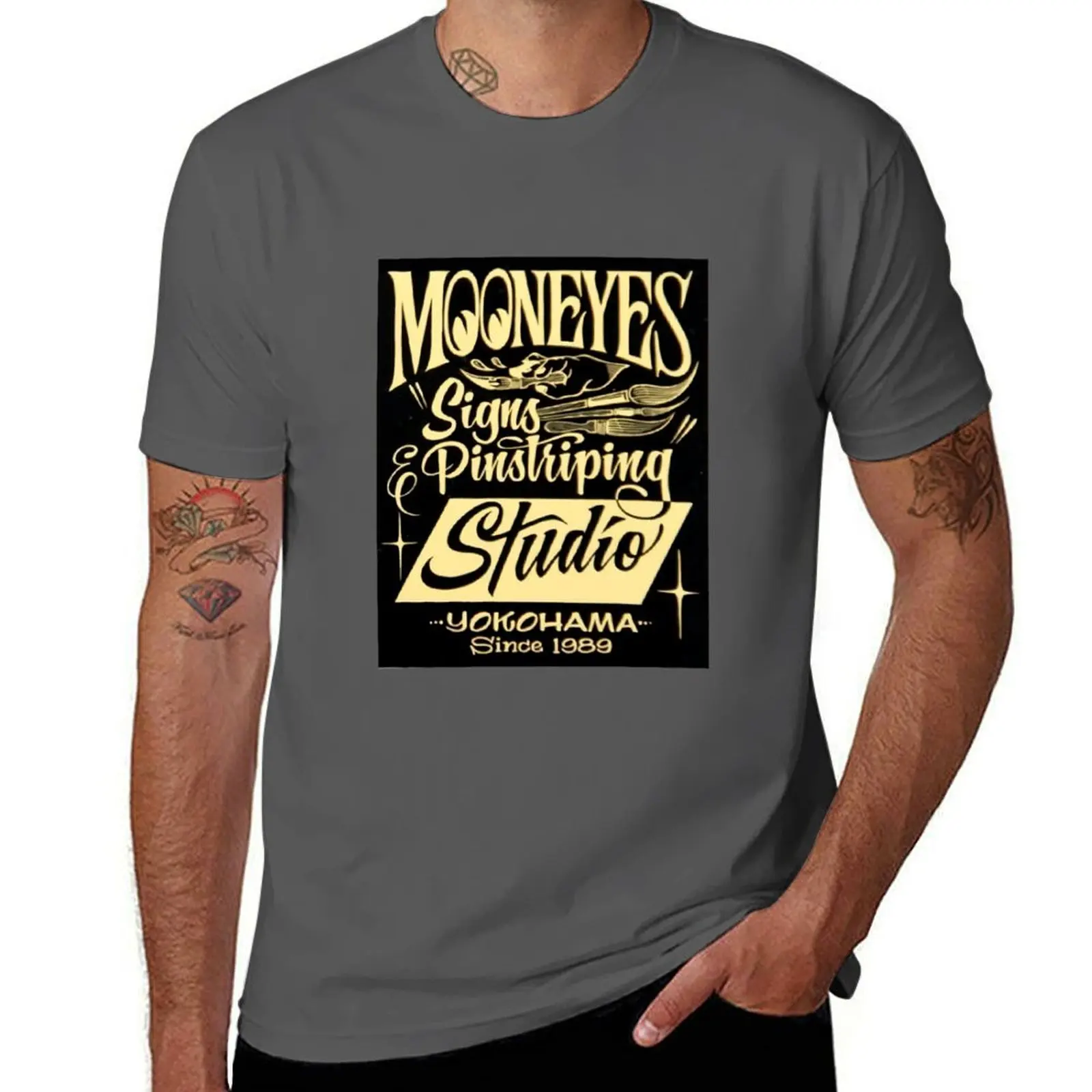 

% mooneyes T-Shirt Ultra Soft Breathable Tee Top
