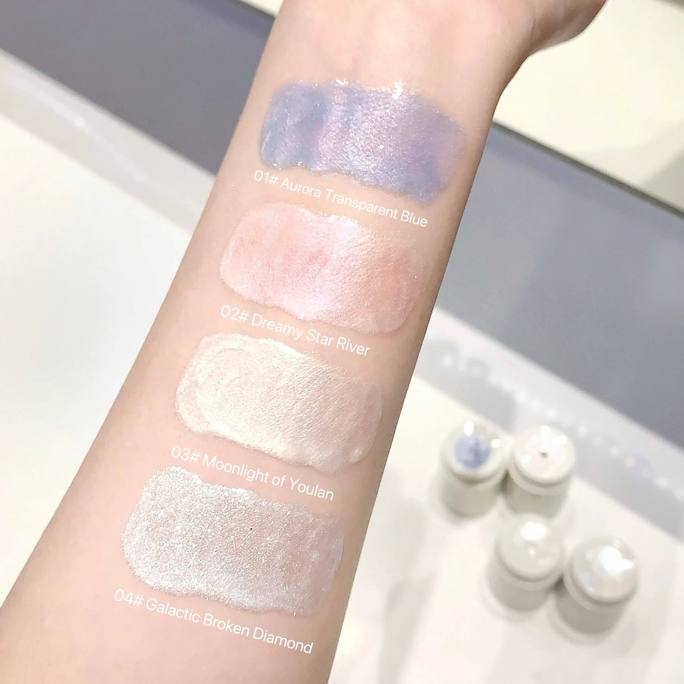 ギャラクシースターダイヤモンドハイライター、ファイングリッター、保湿、耐水性、すべての肌のトーンに最適、輝きを生み出します