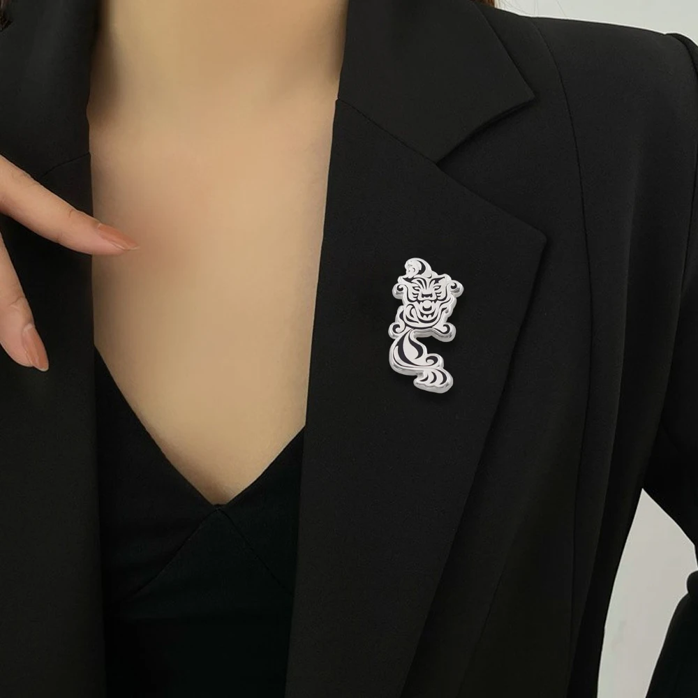 Tokyo Revengers Charakter-Logo-Tattoo-Brosche, Anime-inspirierte visuelle Symbole, Metallabzeichen, Accessoires für Anime-Fans, Anstecknadel. – Detail 6