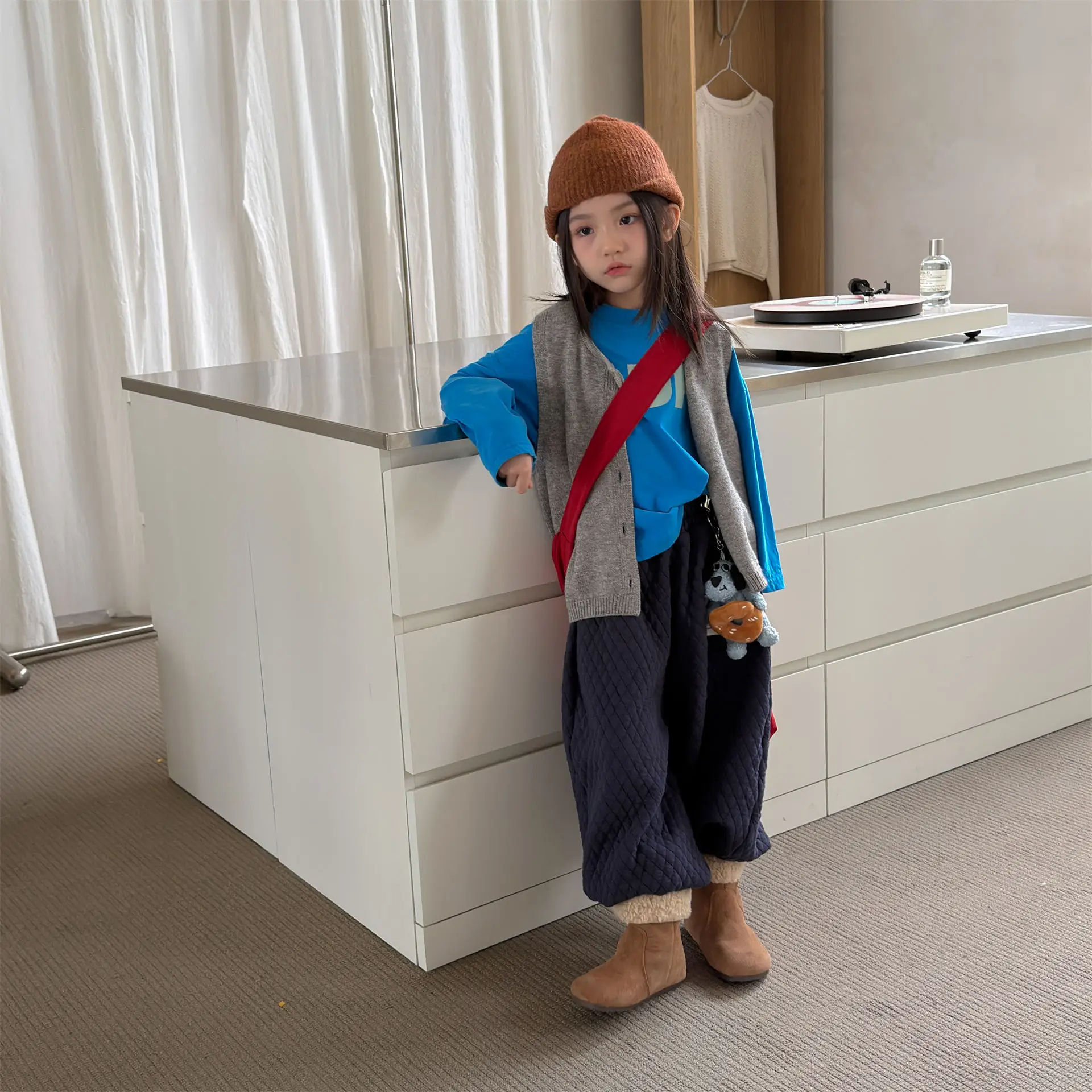 Girls Pants 2026 Autumn and Winter New Childrens Clothing Korean Girls Baby Fashion Leisure Clip Cotton Diamond Shape Gwei Pants