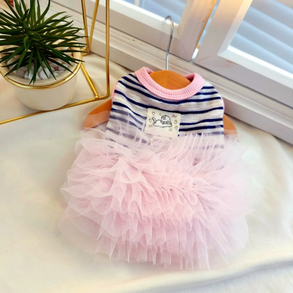

Thin Breathable Puppy Princess Dress Lace Skirt Comfortable Fit Pet Strap Puff Skirt Sweet Style Dog Cooling Vest Small Dogs