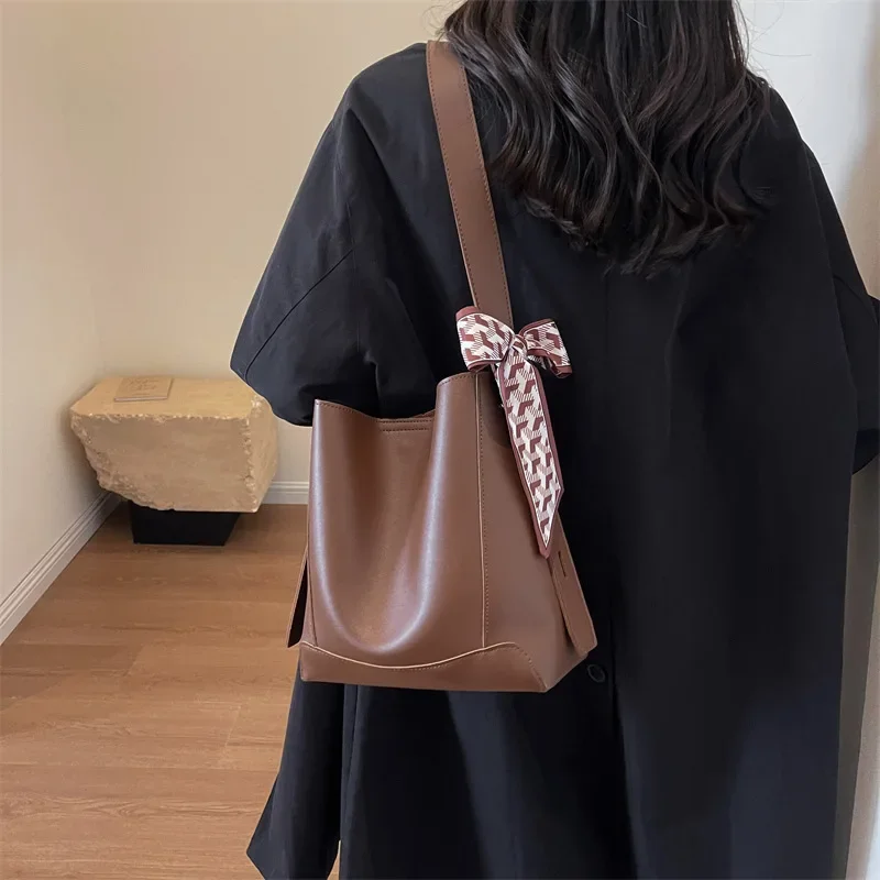 

2025 New! Luxury - Brand Soft - Leather Shoulder Bags for Women - Large Capacity, Fashion - Forward with Silk Scarf Decoration