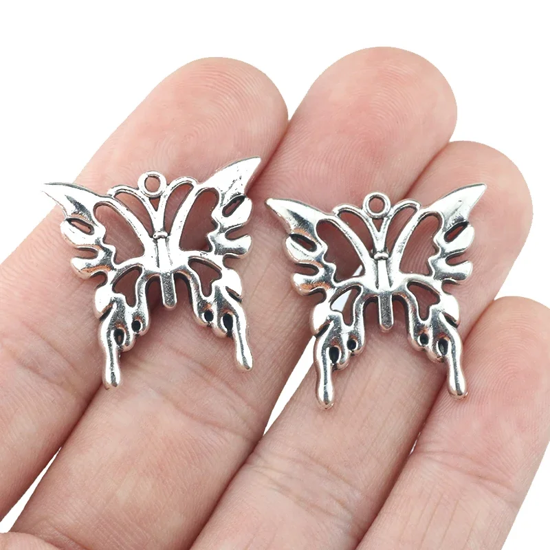 10 Pieces 25*25mm Antique Silver Color Butterfly Hollow Charms Pendant Necklace Accessory For DIY Jewelry Making