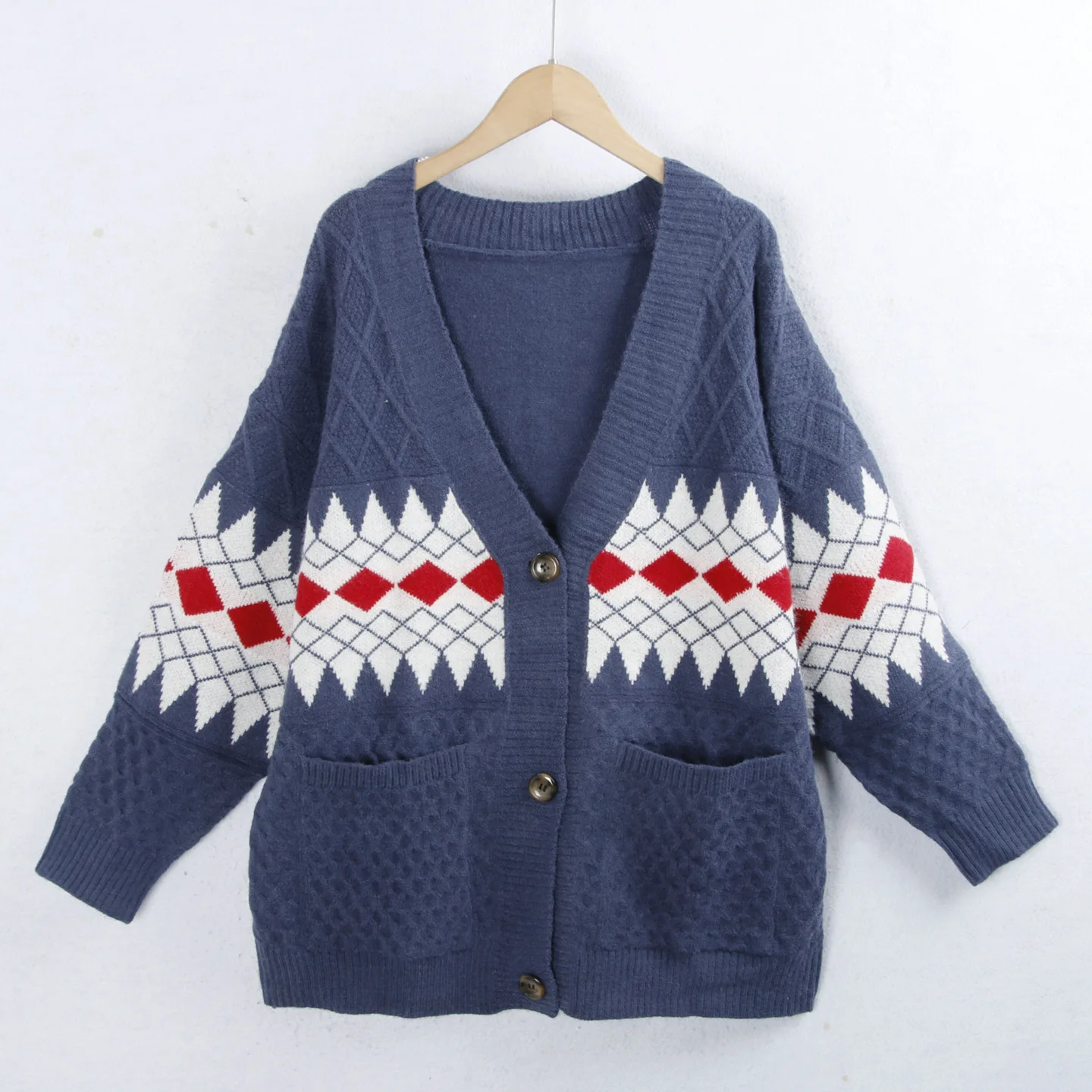 

Открытый кардиган с ромбовидным узором, осенний хлопковый свитер с v-образным вырезом, большой размер, пуговицы, сращенный цвет, модная верхняя одежда, вязаный свитер