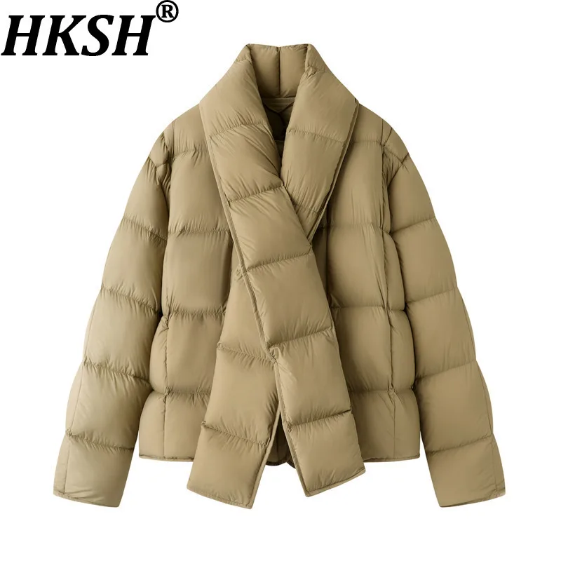 

HKSH 2025 Winter New Women's Down Coat Scarf Collar Single Breasted Solid Color Elegant Casual Warm Thick Padded Jackets HK14195