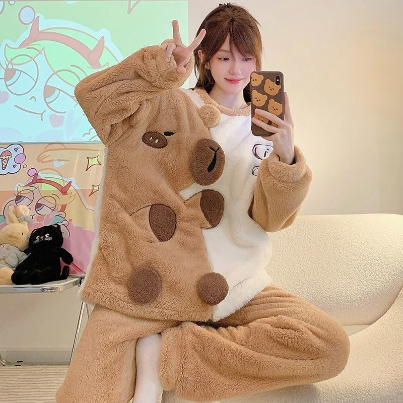 

Kapibara Plush Coral Fleece Pajamas Set Cute Cartoon Animal Plush Warm Pajamas New Stylish Women's Winter Loungewear 2-Piece Set