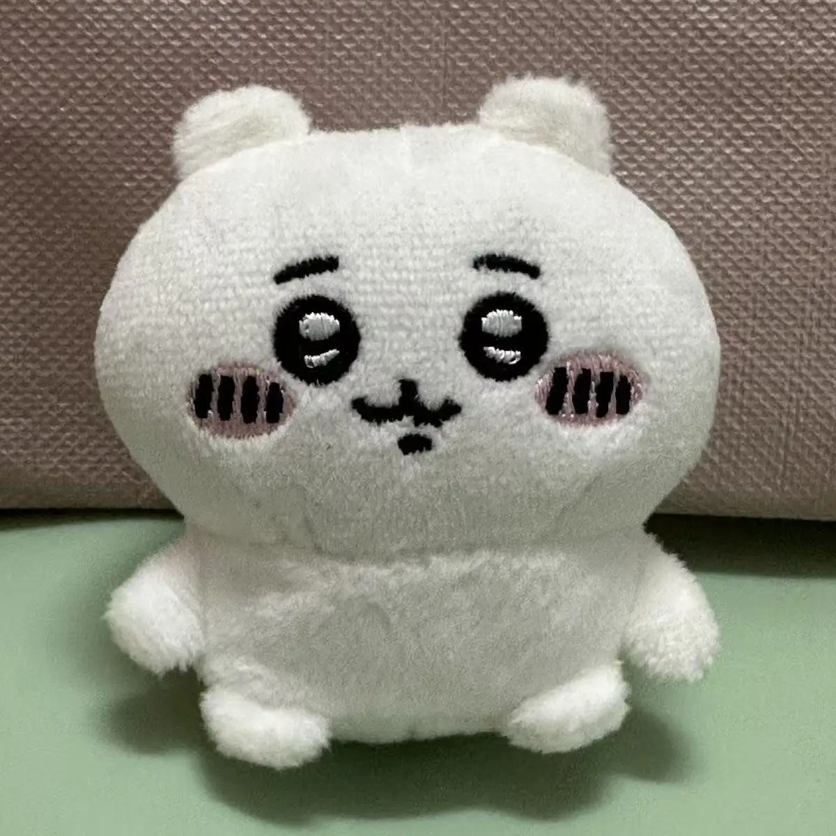 

ChiikawaちいかわThe First Bullet Ball Gag Qitan Club Self-deprecating Bear Plush Toy Backpack Pendant Decoration Girl Birthday Gift