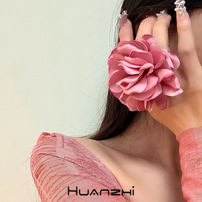 Korean Sweet Hand Shake Cloth Creative Pink Flower Ring for Women Dance Props Finger Flower Ring Fashion Jewelry HUANZHI NEW