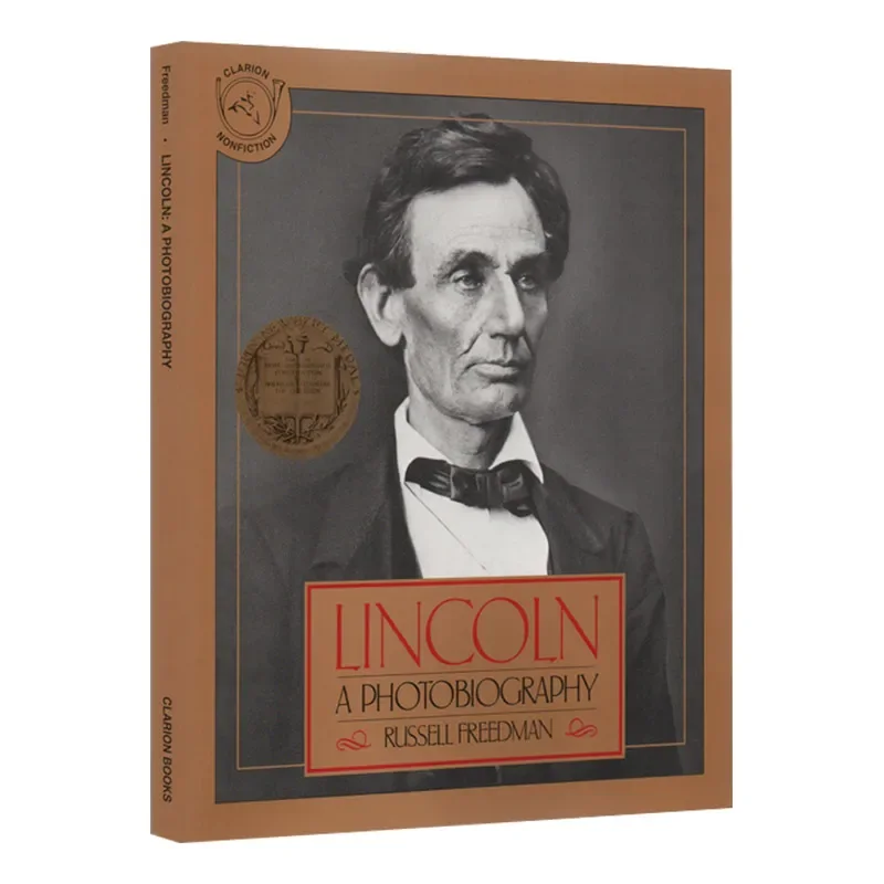 Lincoln A Photobiography Russell Freedman, Teen English in books story, Bildungsroman novels 9780395518489