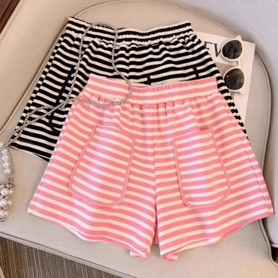 شورت نسائي مخطط عصري لعام 2025 - جيوب جانبية بخصر مطاطي، وردي/أسود حلو منفعل كاجوال لربيع وصيف Y2K EMO