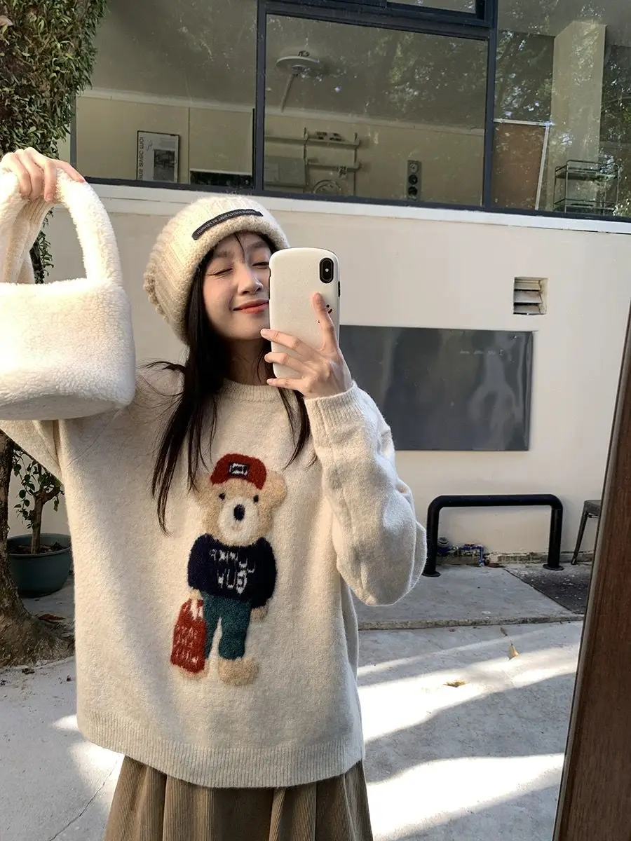 Cute Bear Embroidery Autumn Winter Sweater Women Loose Round Collar Kawaii Knit Top Harajuku Long Sleeve Sueter Mujer Pullover