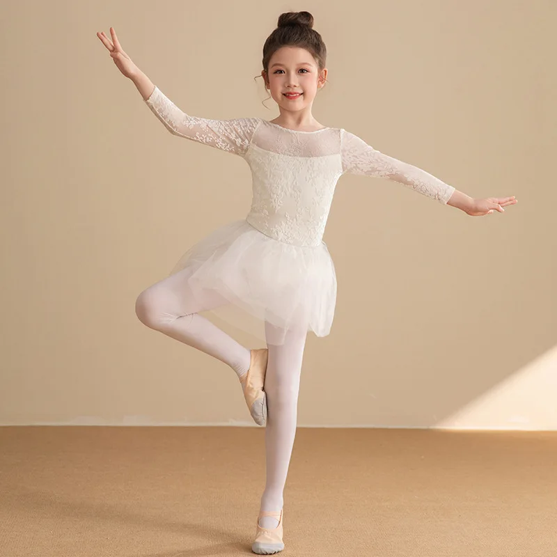 

Kids Floral Flocked Lace Ballet Leotard Girls 3/4 Sleeve Sheer Neck Dance Outfit for Ballet Class and Stage Open-crotch