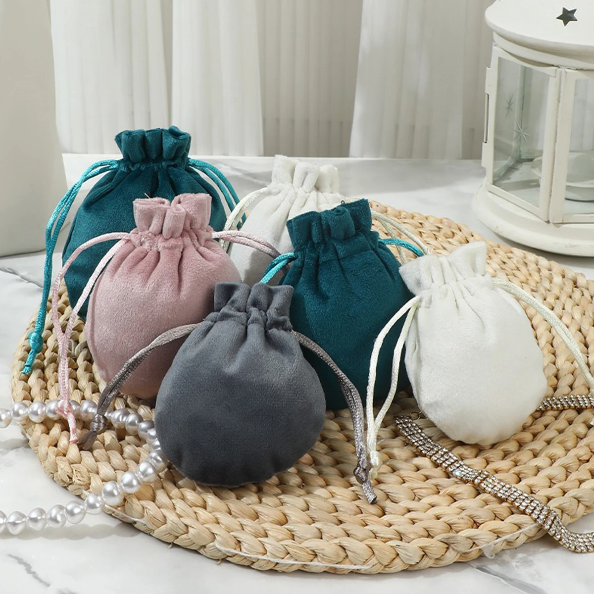 

10 шт. бархатные мешочки для ювелирных изделий - мягкие сумки для хранения на шнурке, многоцветный пыленепроницаемый органайзер для дома, путешествий и розничной упаковки