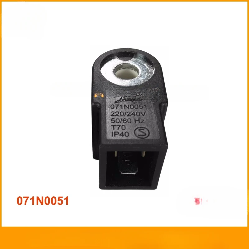

071N0051 Катушка электромагнитного клапана 071N0808 Масляный насос Запасные части масляной горелки Катушка 9 Вт