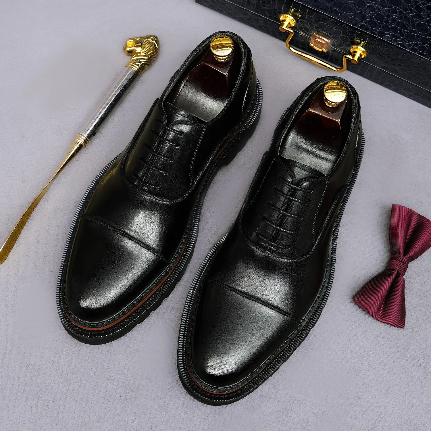 Cap Toe Oxfords Genuine Leather Lace Up Hand Polished Finish Chunky Thick Sole Hand Welt Stitching Wedding Casual Men's Footwear