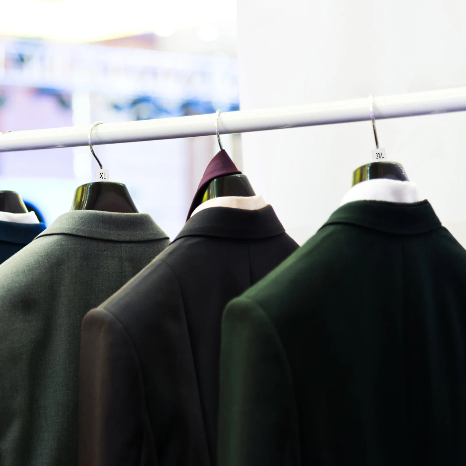 

100Pcs Plastic Clothes Hanger Size Markers White Color Coding Size Tags for Closet Organization Garment Identification