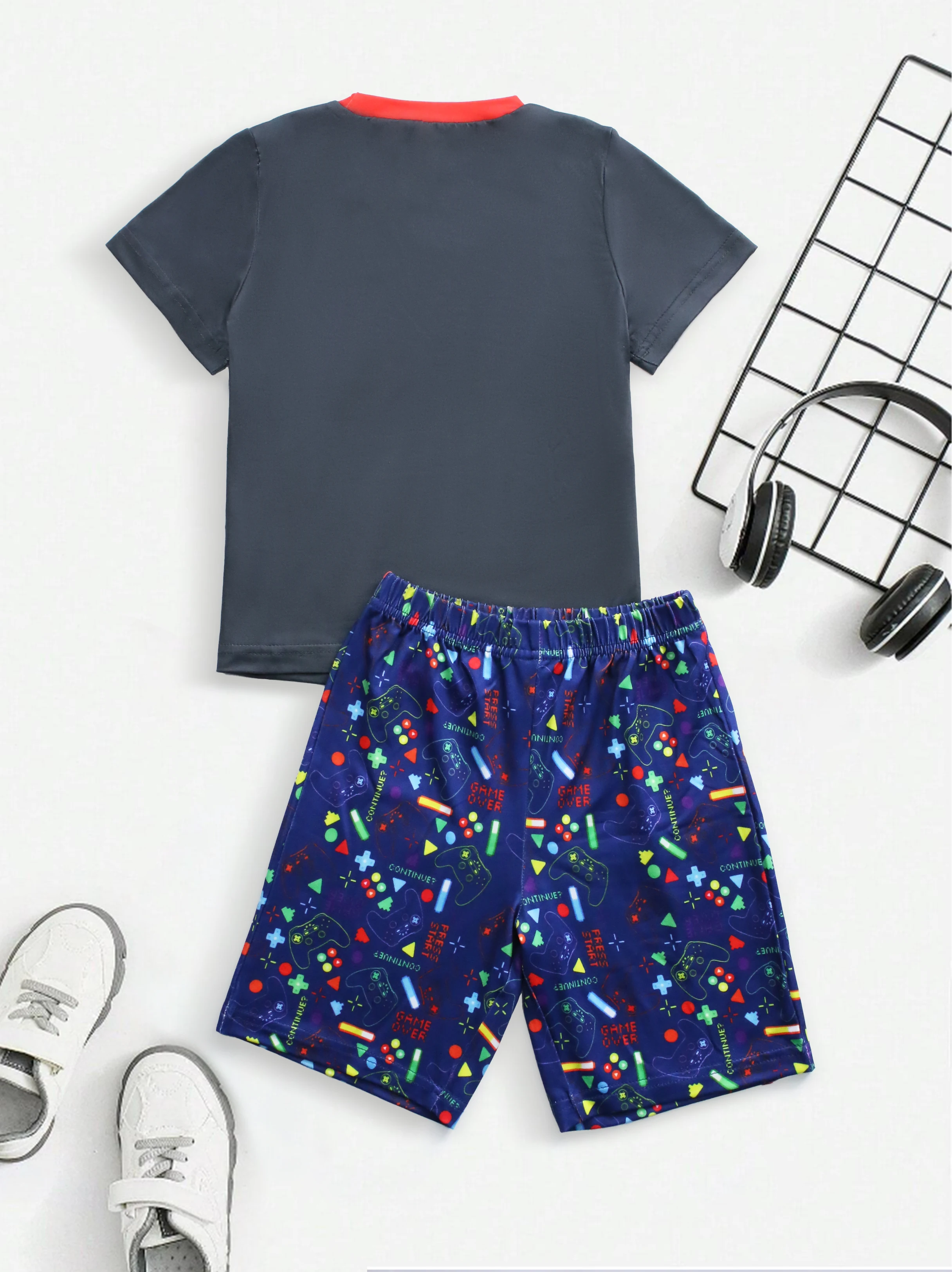 Boys 2pcs Summer Loungewear Set, game mode on pattern Print Short Sleeve Crew Neck Top & Short Set, Cool Pattern Comfy PJ Set, K