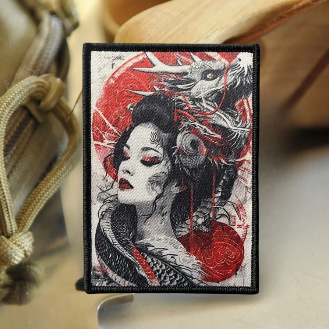Geisha Dragon Japan Patch Tactical Morale Badge Military Army Emblem Backpack Sticker Printed Hook Loop Patches for Clothing