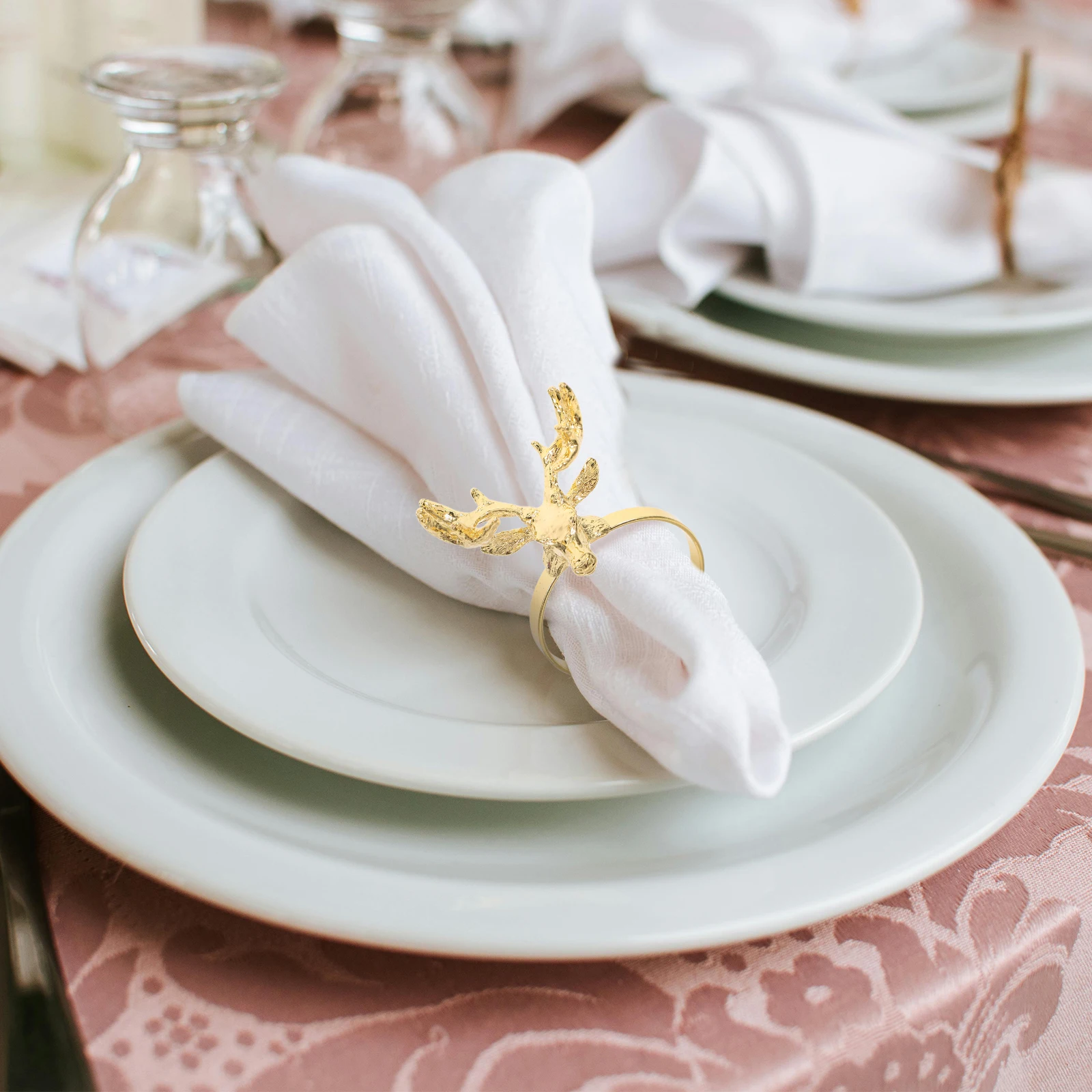 

Deer Head Napkin Ring Three Dimensional Elk Serviette Holiday Table Decor Christmas Napkin Holder Kitchen Bar Accessories