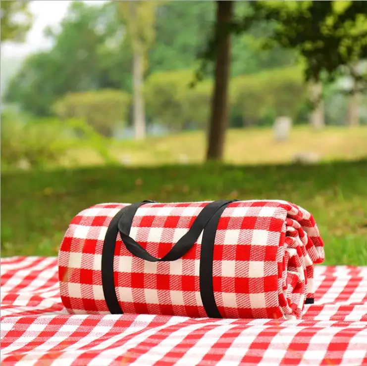 Picnic mat thickened outdoor floor mat placemat portable moistureproof mat picnic cloth waterproof camping