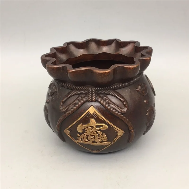 Exquisite antique copperware: the Jinbao Fortune Bag incense burner is a rich and elegant home decoration