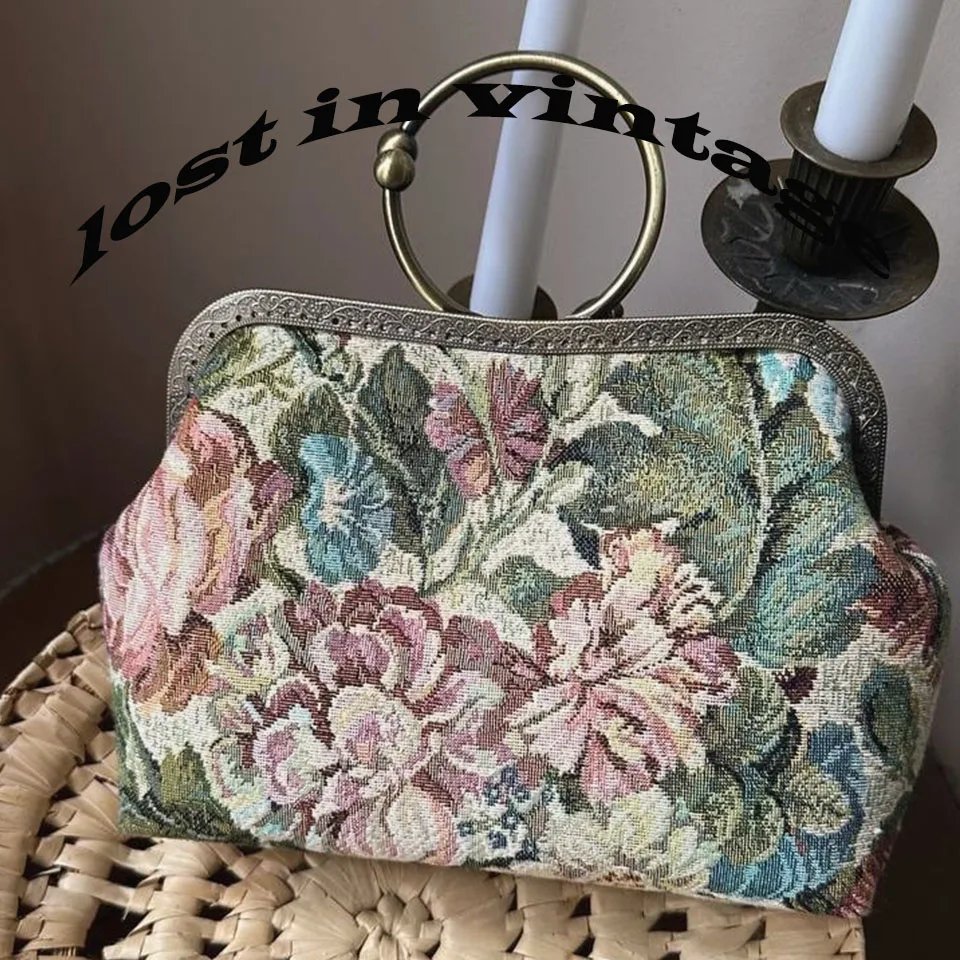 Lost in Vinatgeul 261610cm vintage Tapestry Jacquard Rose Embroidered Antique Material Evening Bag with Wreath Handle
